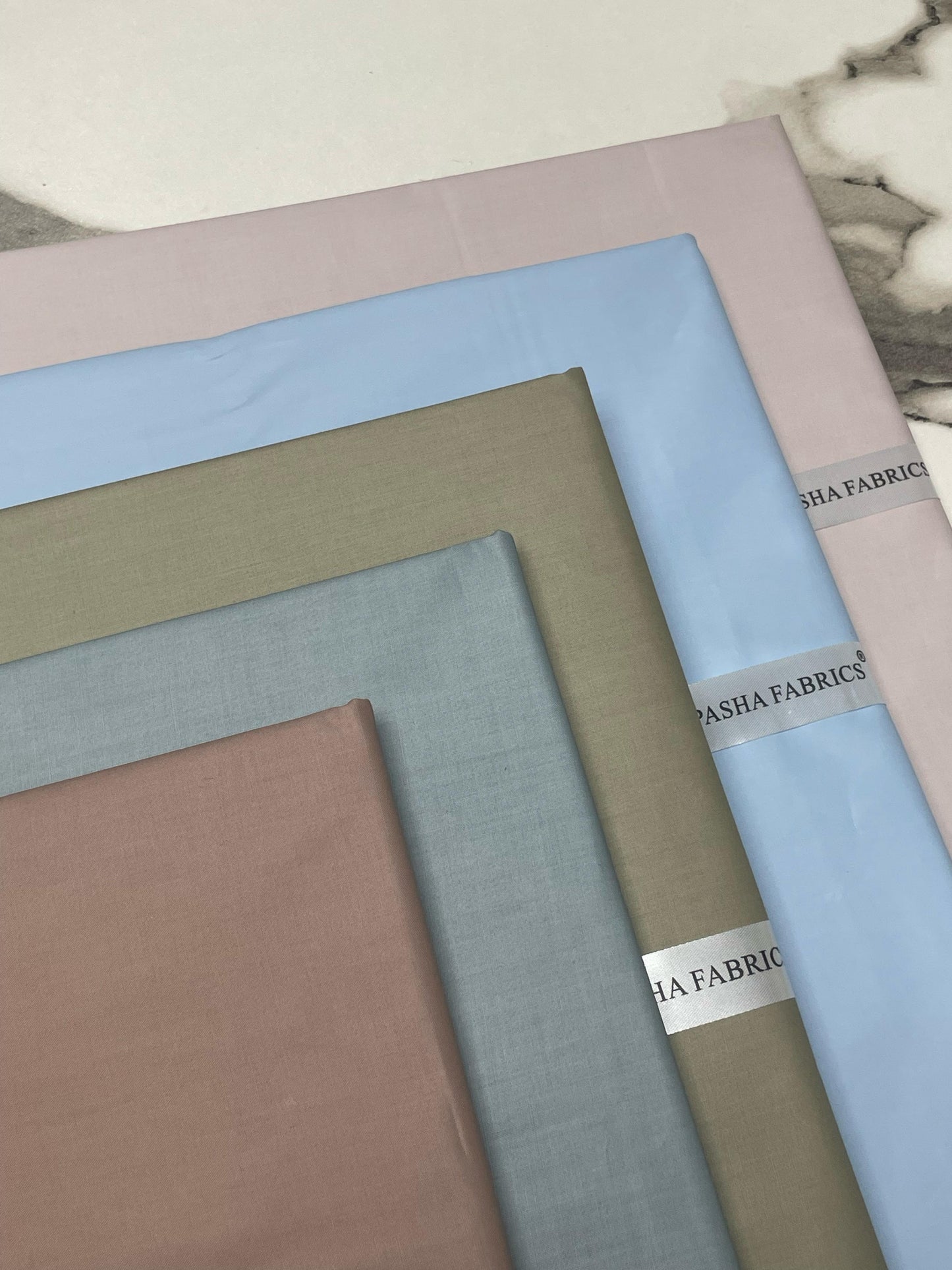 Gini Gold – Latha(classic stiff finish)