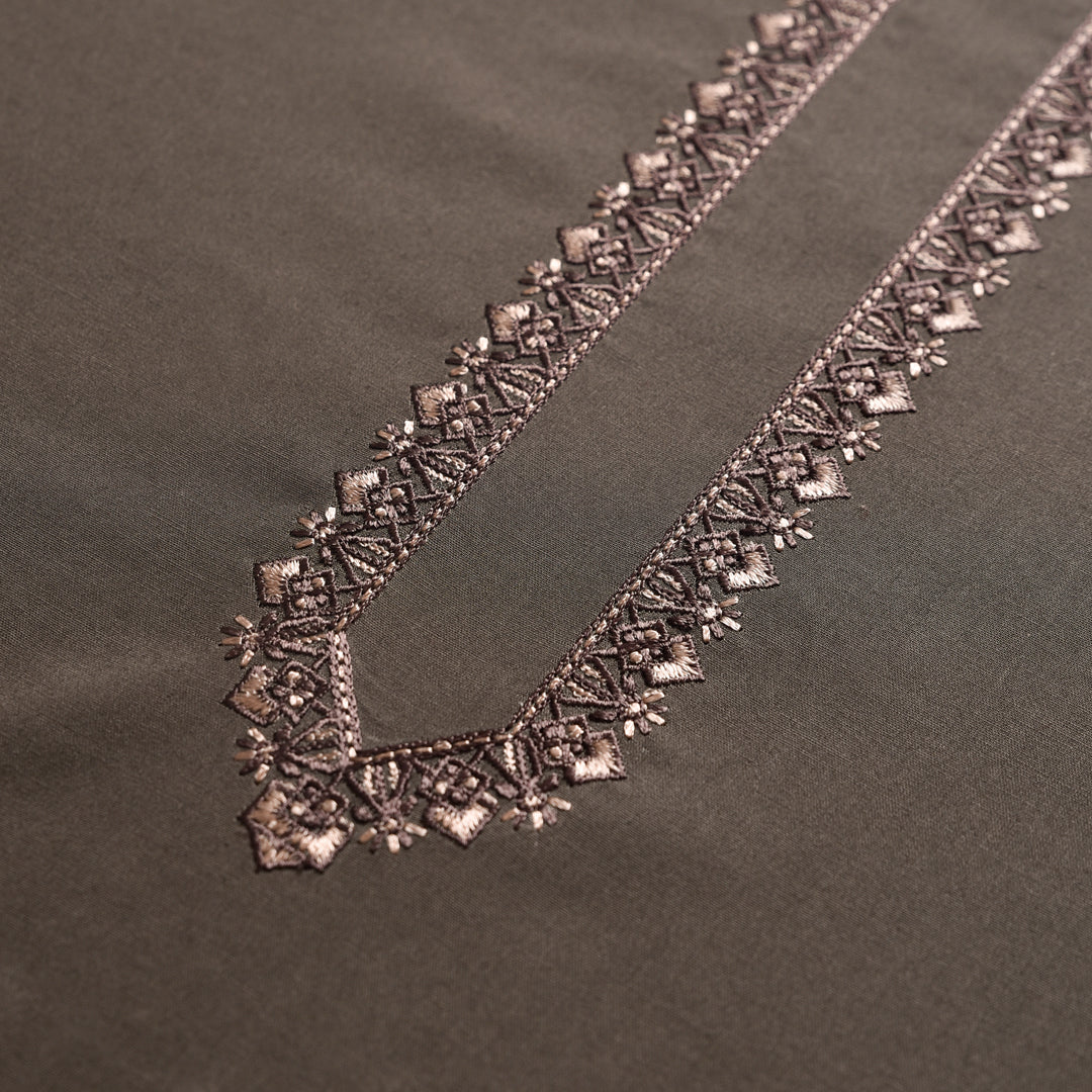 Elegance - Mehndi Brown