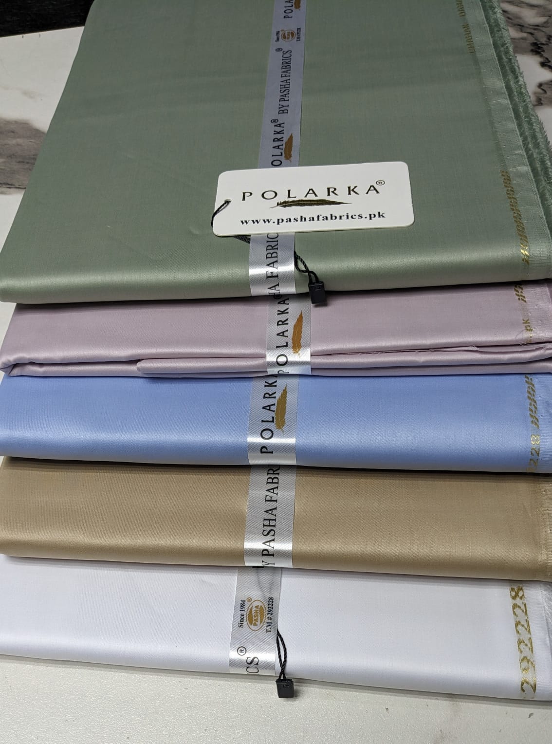 Chamak Damak – Cotton(semi stiff finish)