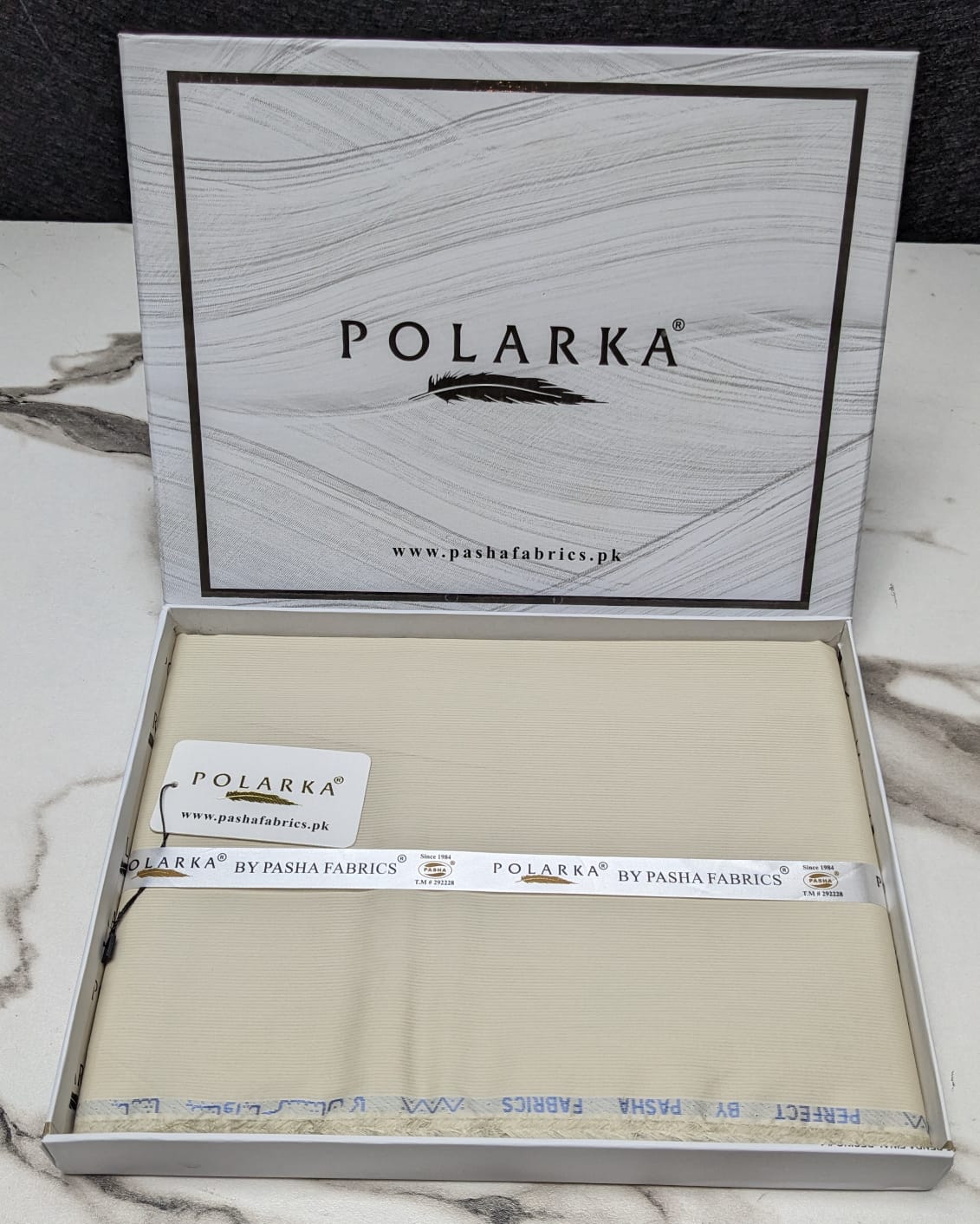 Perfect – Cotton(semi stiff finish)